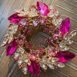Elegant Pink and Gold Floral Brooch